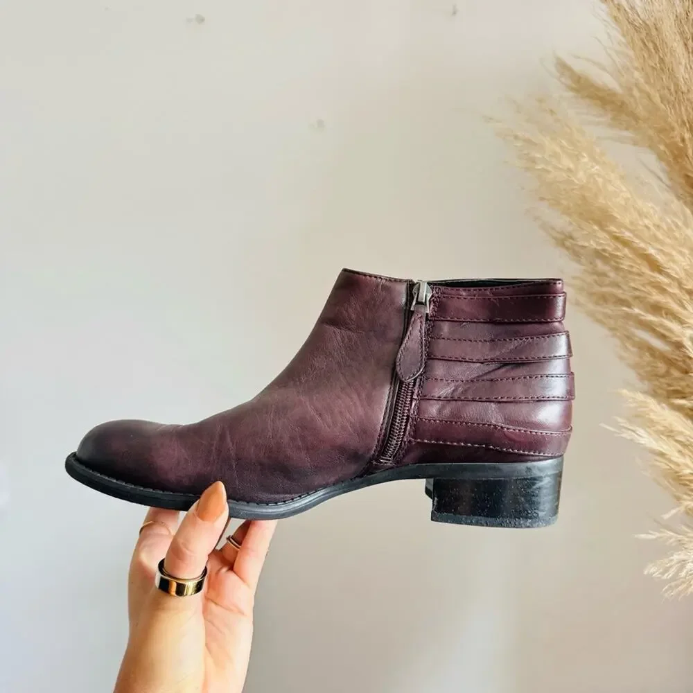 FRANCO SARTO Black Plum Purple Buckle $195 Low Ankle Boots Booties Shoes 8.5